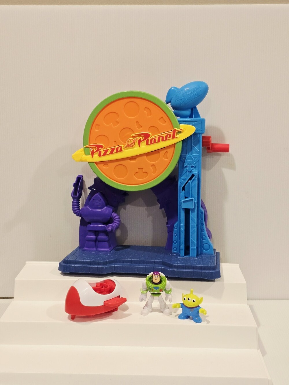 Fisher-Price Imaginext Disney Toy Story Pizza Planet Playset
